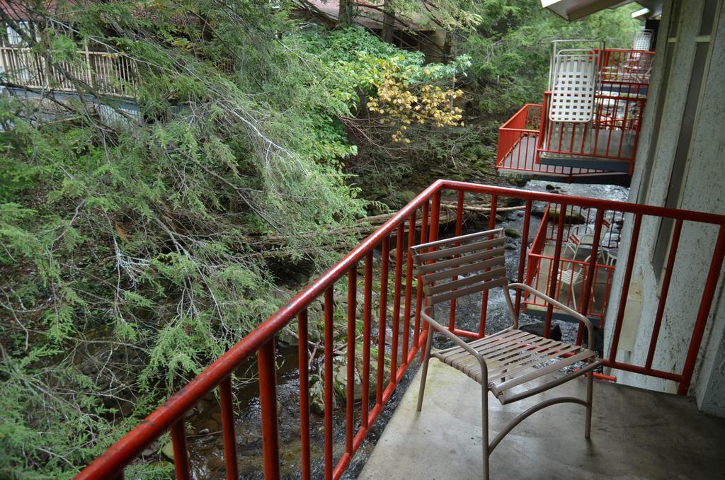 Zoders Inn And Suites Gatlinburg Exteriér fotografie