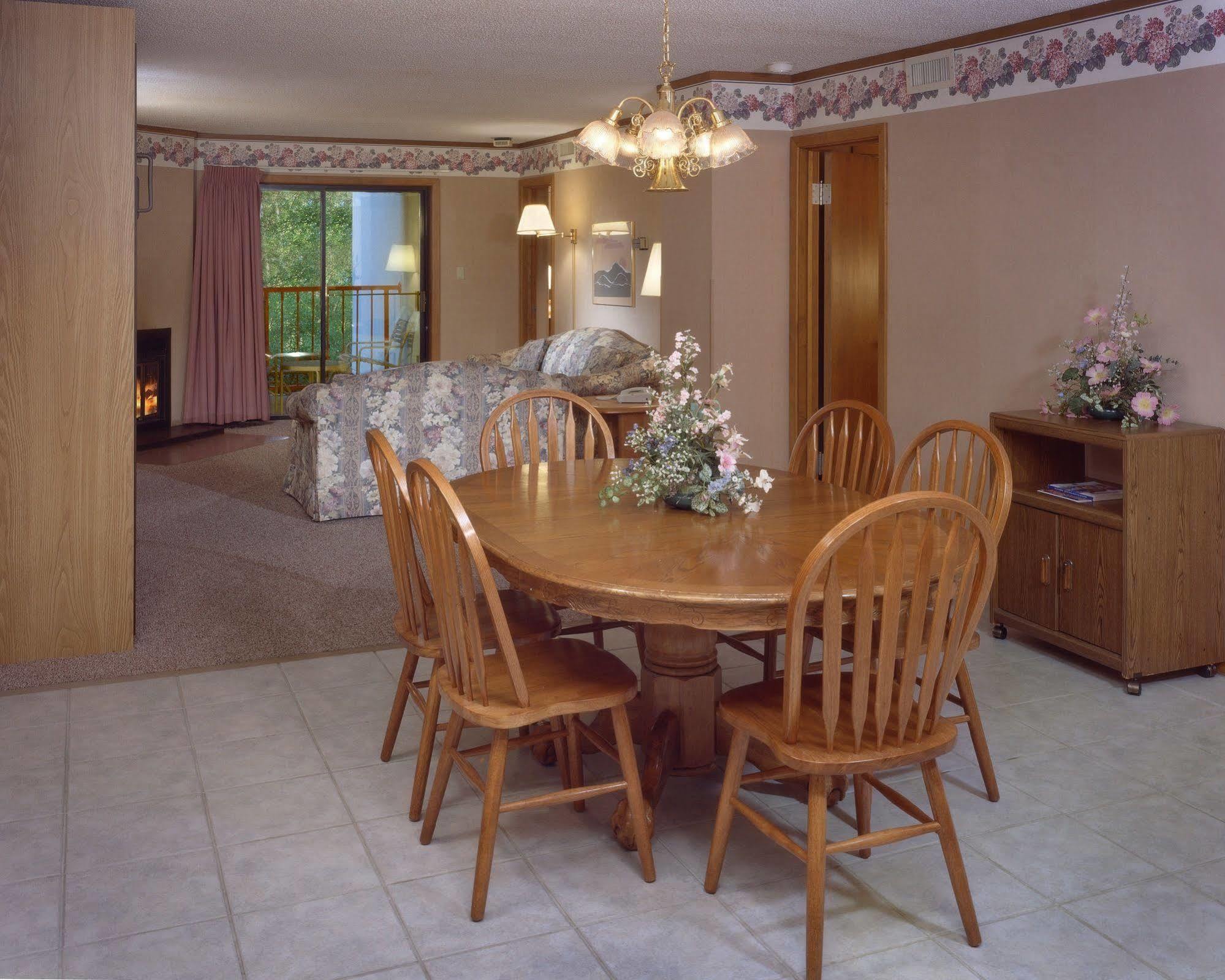 Zoders Inn And Suites Gatlinburg Pokoj fotografie
