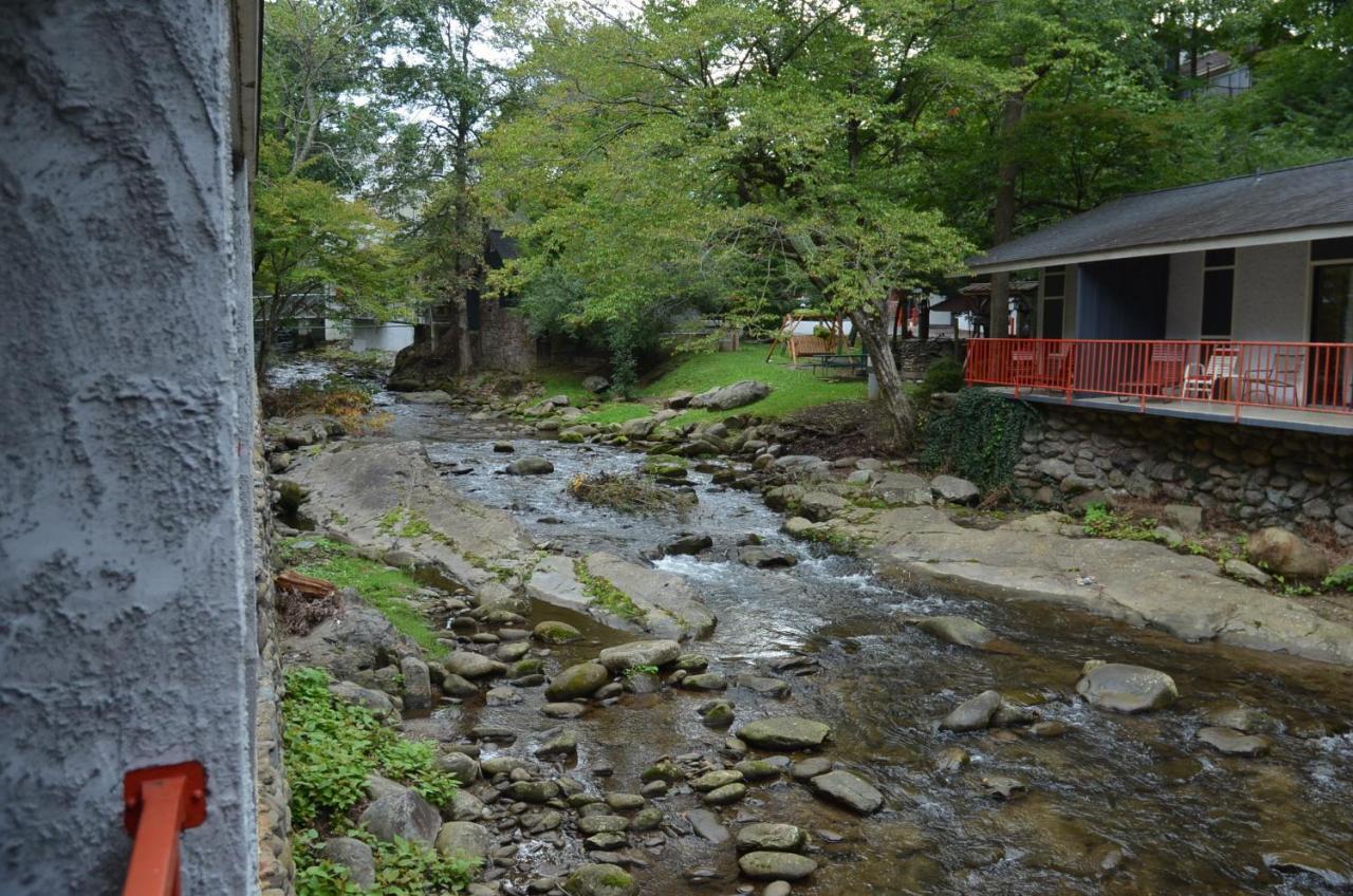 Zoders Inn And Suites Gatlinburg Pokoj fotografie